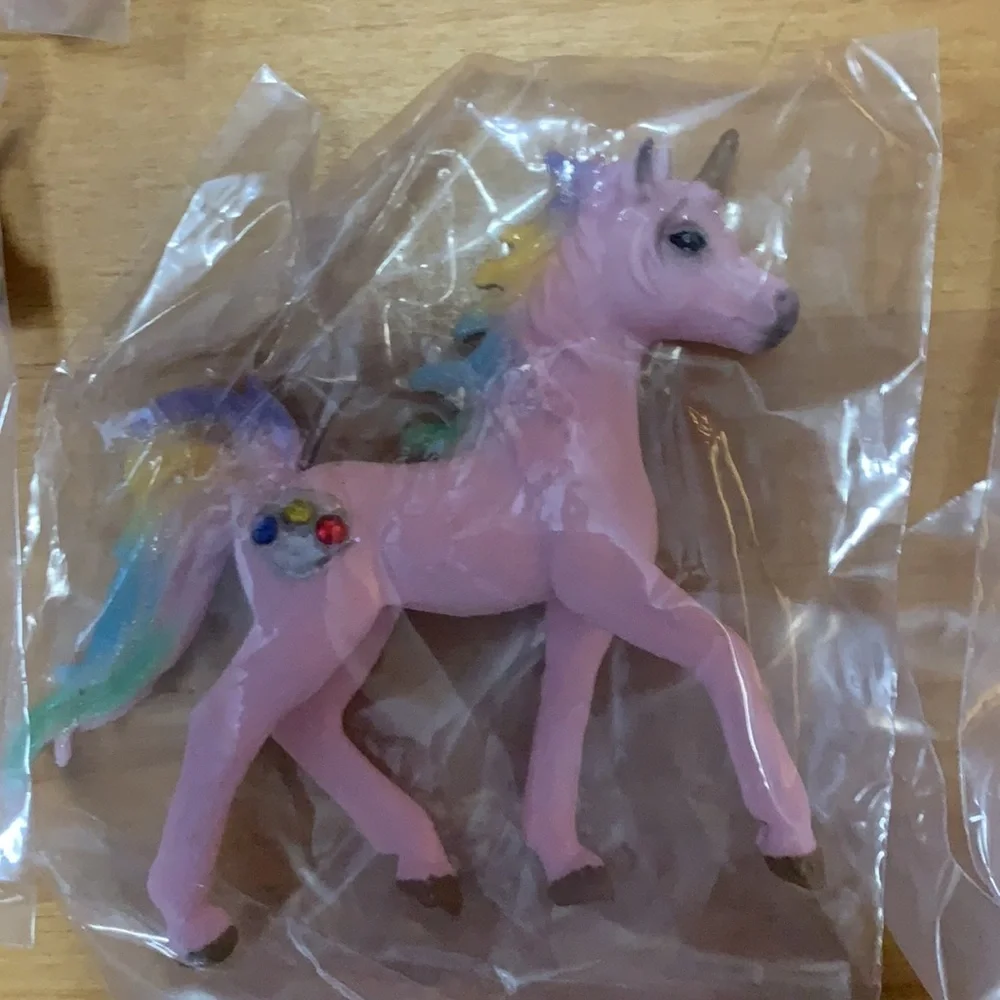 New 8 Unicorn figures collection - cake toppers - rainbow - figures